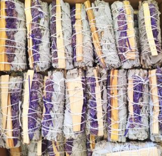 Vit salvia med Palo santo sticka och Lavendel Kani NaturApotek